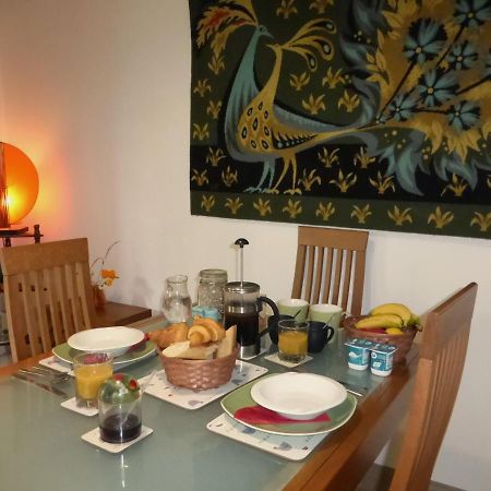 Chez Kate Bed & Breakfast Charroux  Bagian luar foto