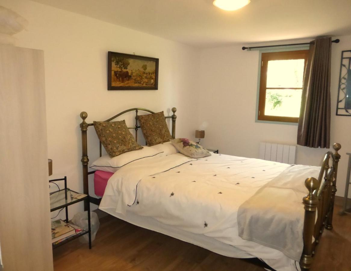 Chez Kate Bed & Breakfast Charroux  Bagian luar foto